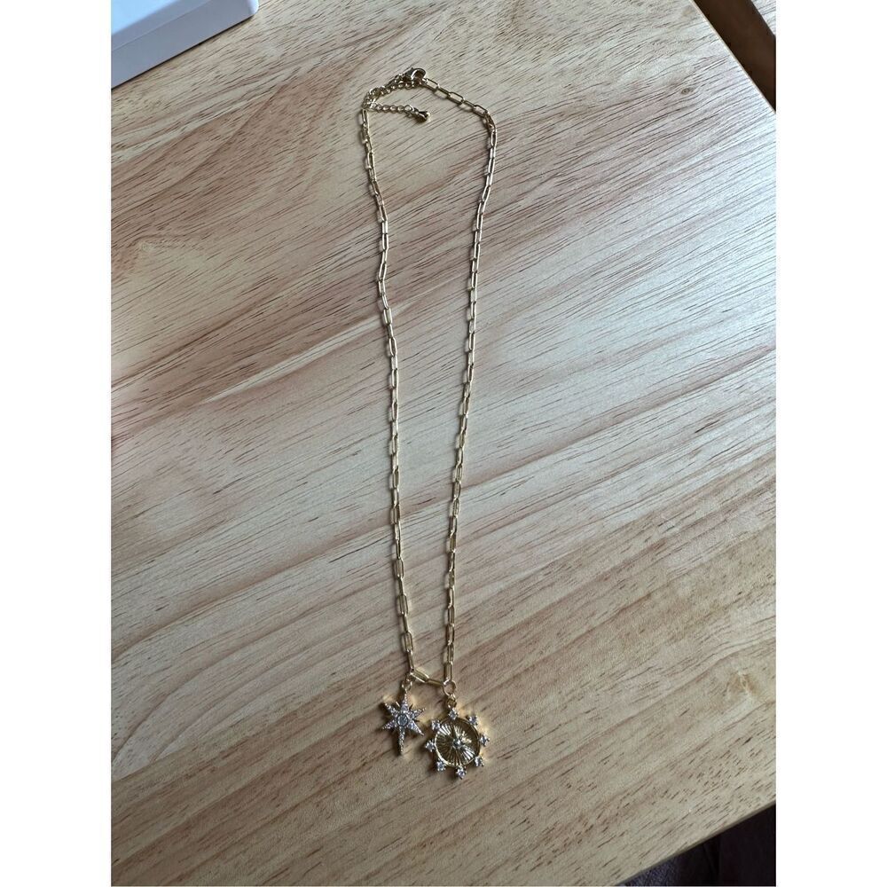 Gold Star & Sunburst Pendant Necklace - Women's Jewelry - Picture 4 of 6